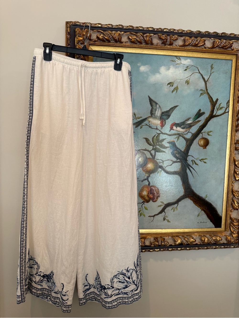 Max Studio Cream Maxi Linen Pants with Navy print